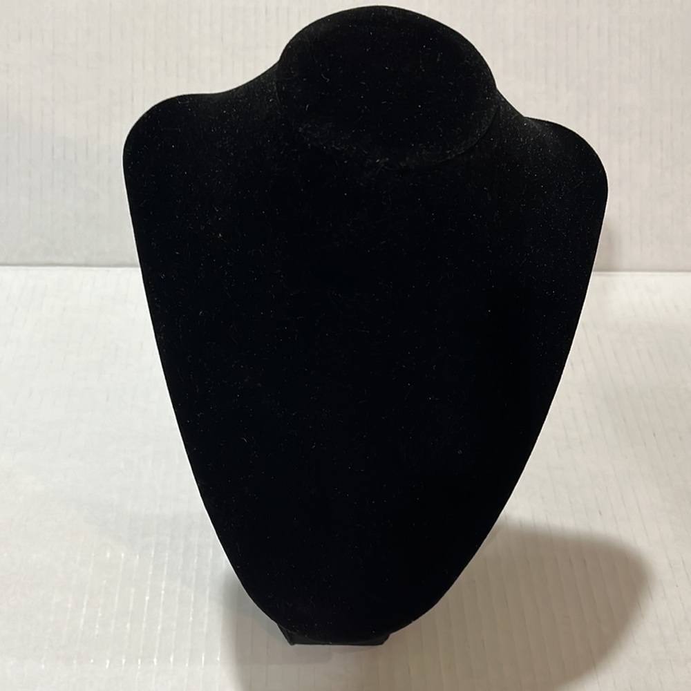 Necklace display stand